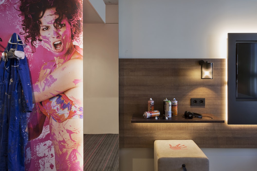 Moxy Frankfurt East 7/54