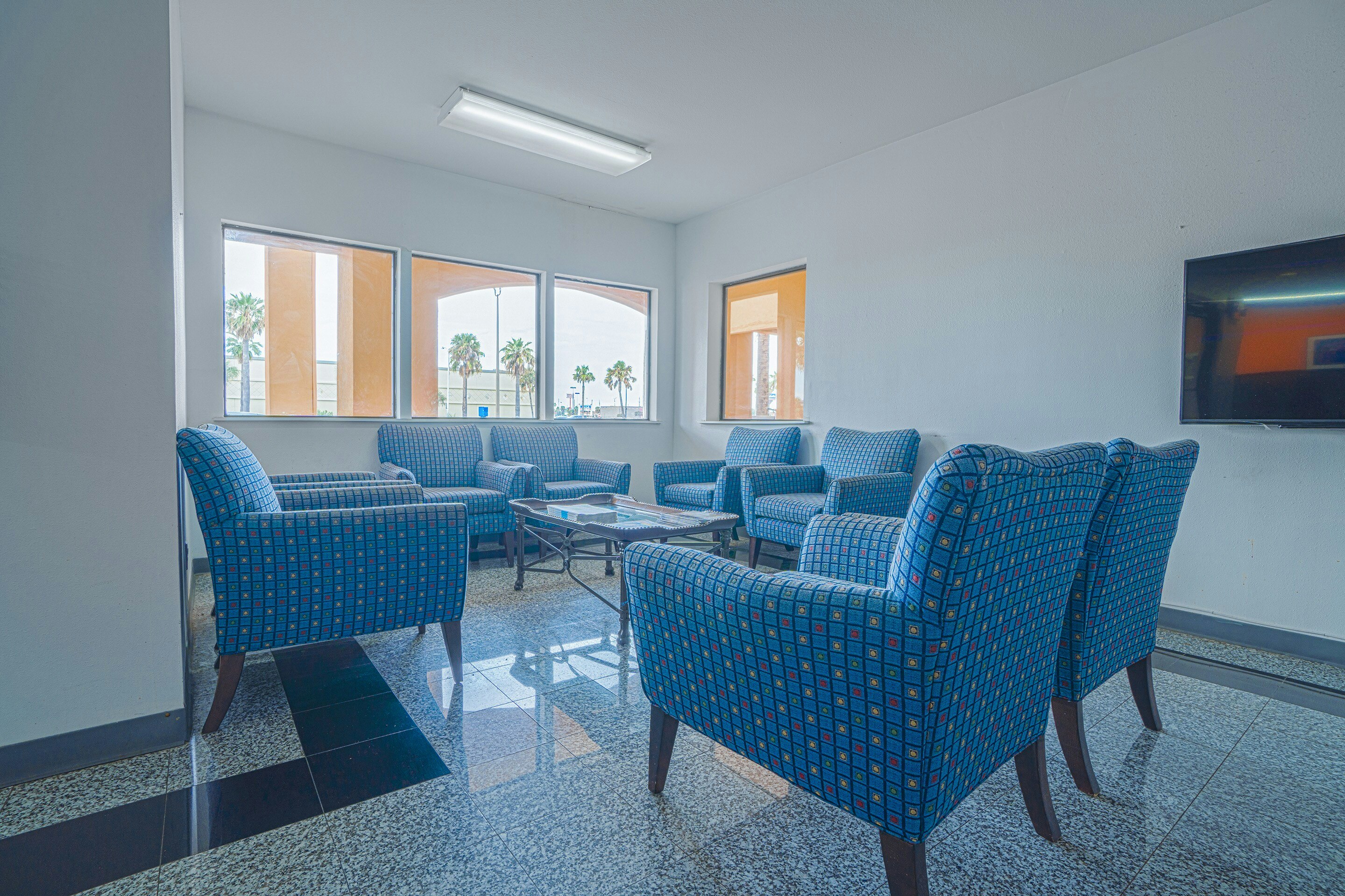 Island Inn By OYO Galveston Beach, TX 23/45