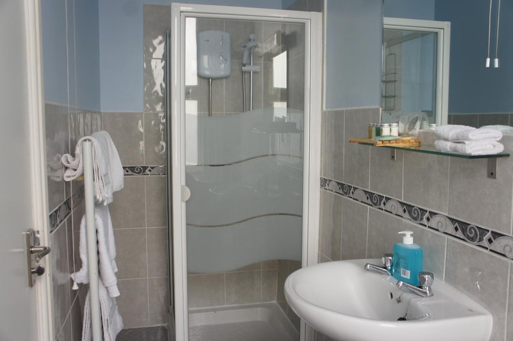 Athena Guest House 25/29
