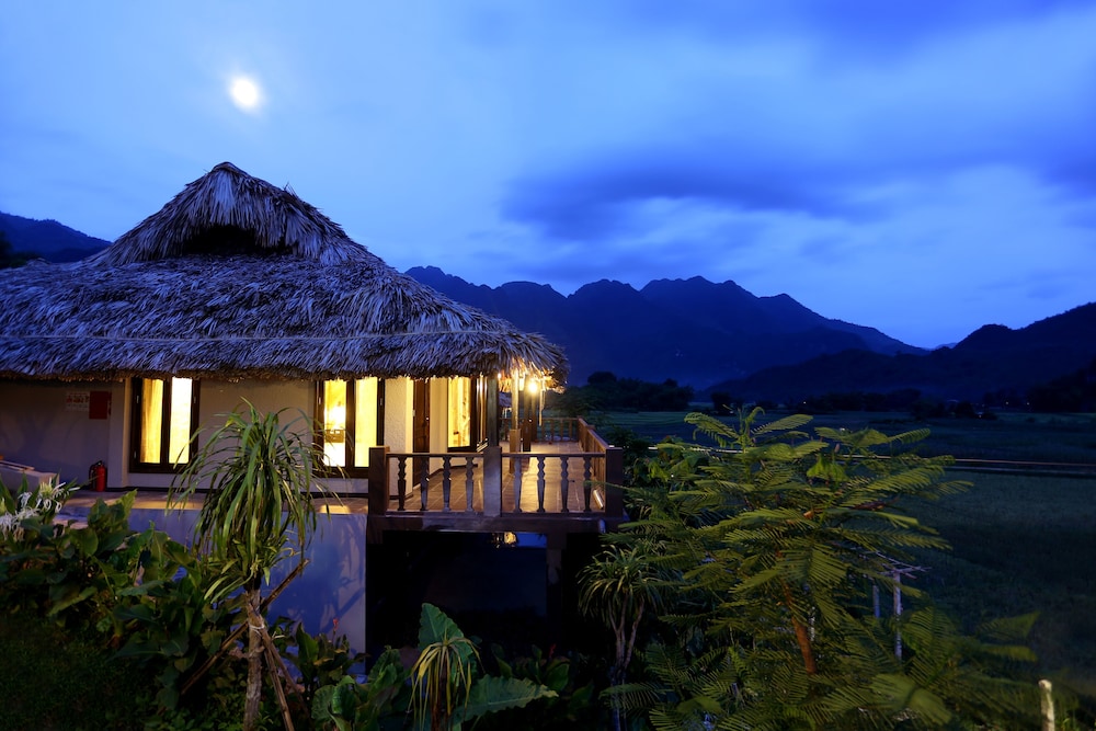 Mai Chau Ecolodge 5/72