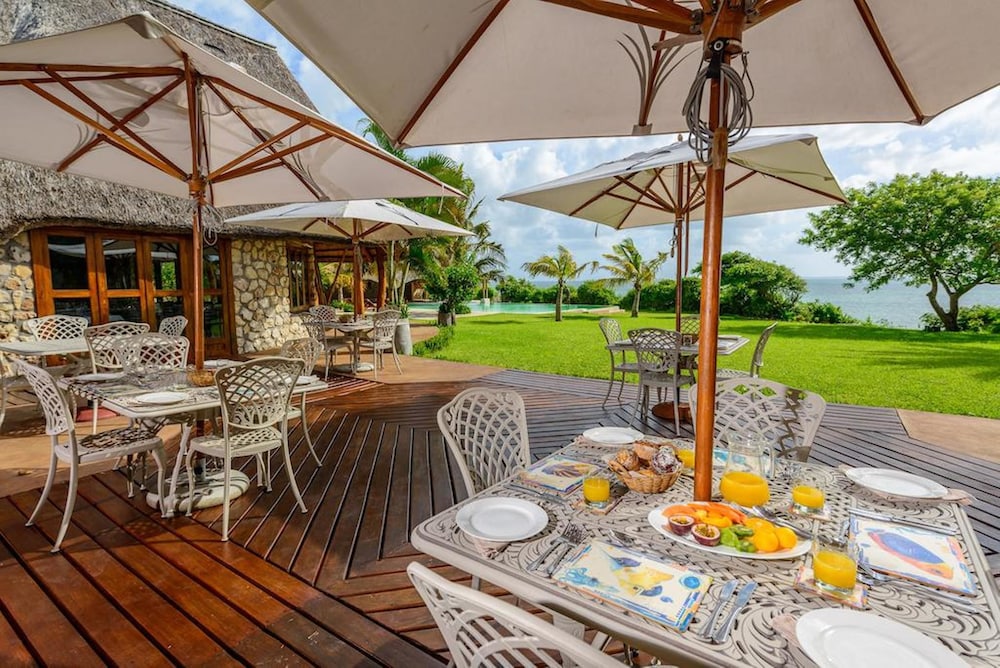 Bahia Mar Boutique Hotel 57/75