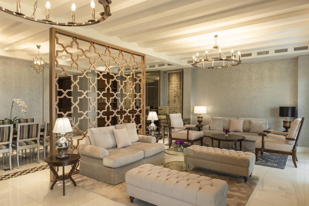 Al Habtoor Polo Resort 20/48