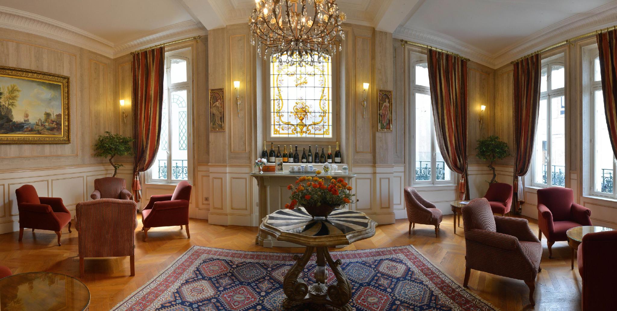 Hotel Castel Jeanson 13/23