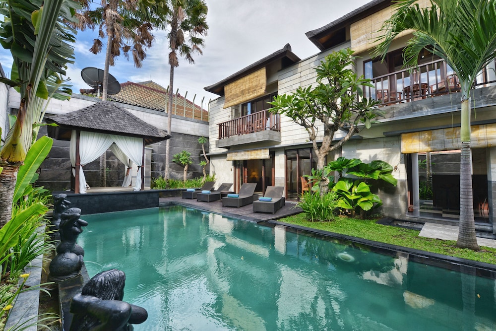 The Khayangan Dreams Seminyak 47/50