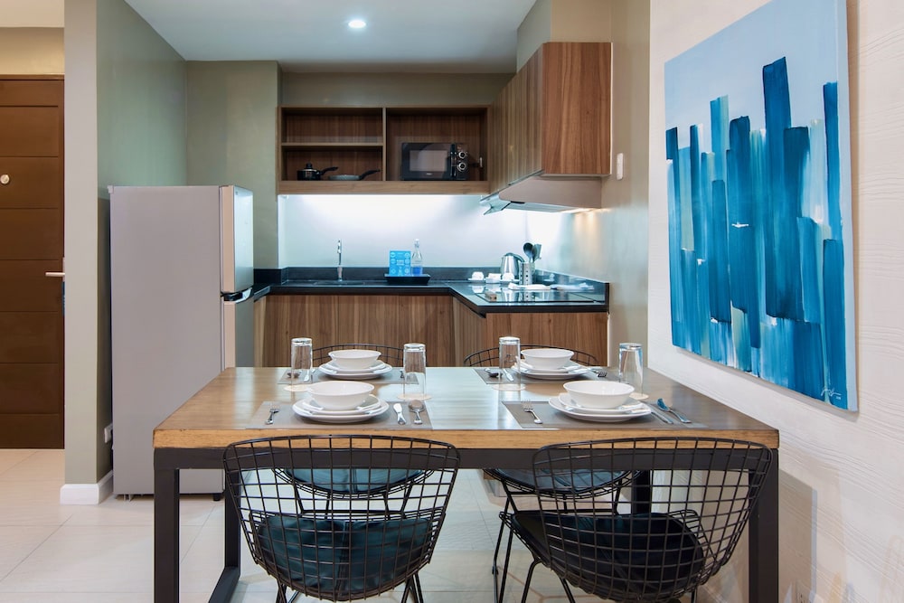 The Sphere Serviced Residences 38/50
