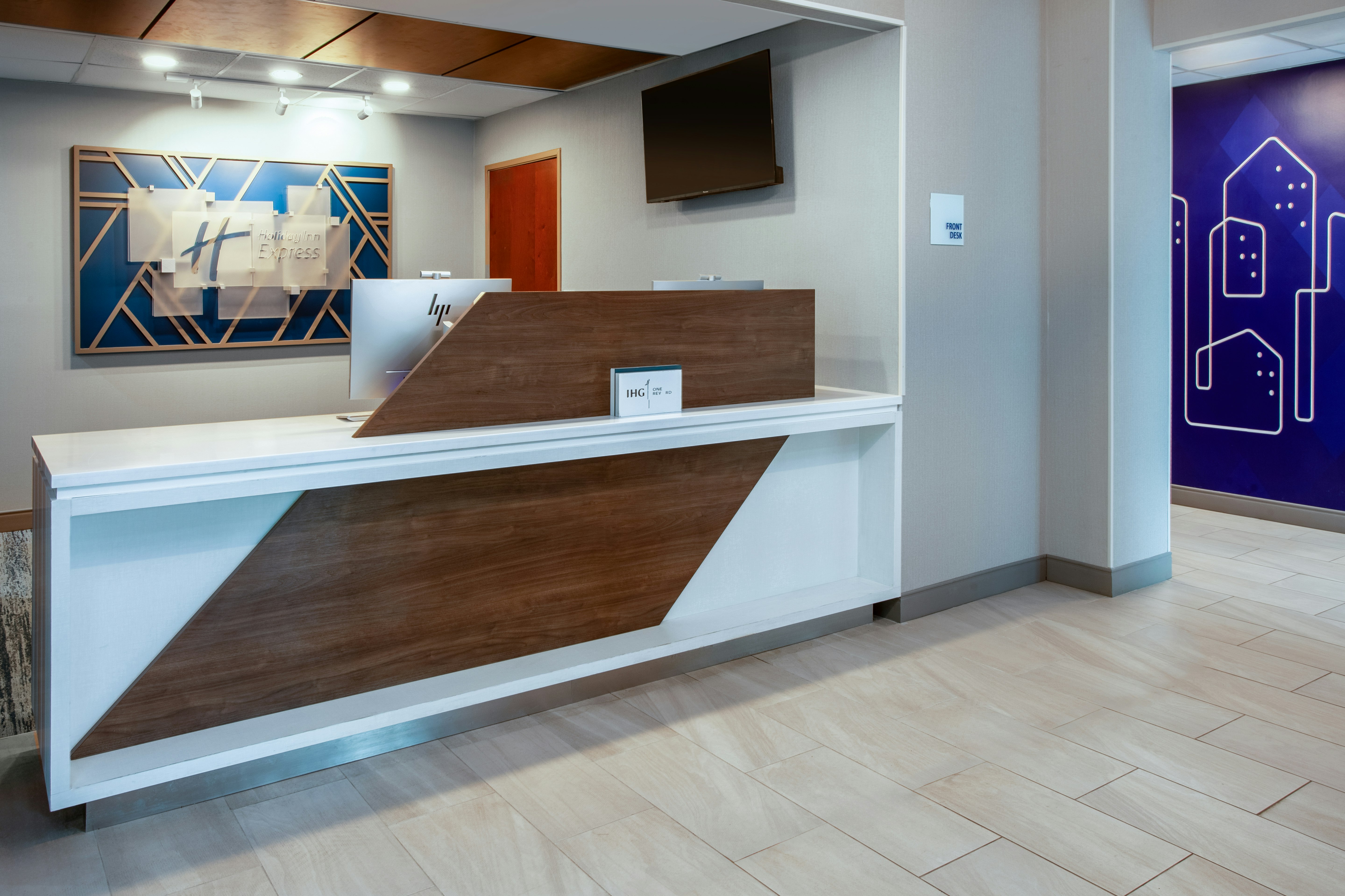 Holiday Inn Express & Suites Youngstown (N. Lima/Boardman) 9/34