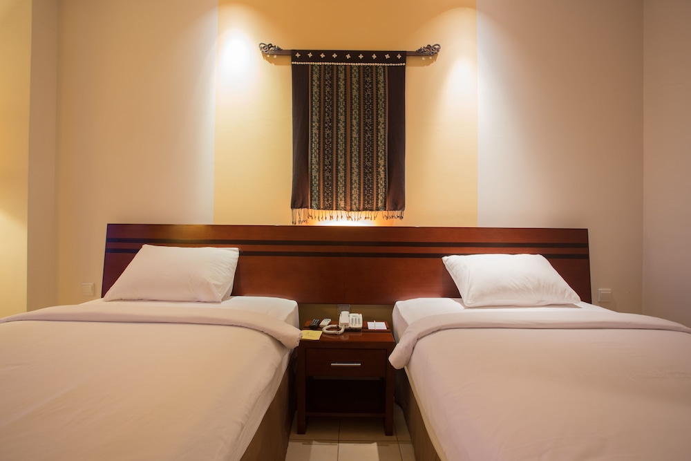 Bintang Flores Hotel 39/65