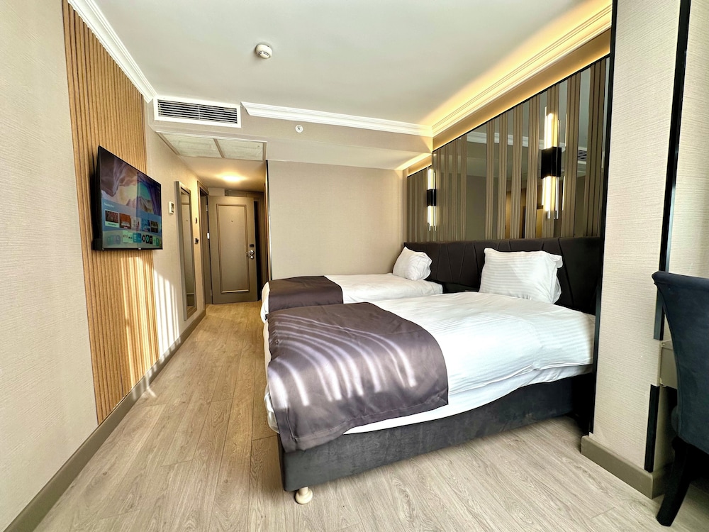 Standard, Double Bed