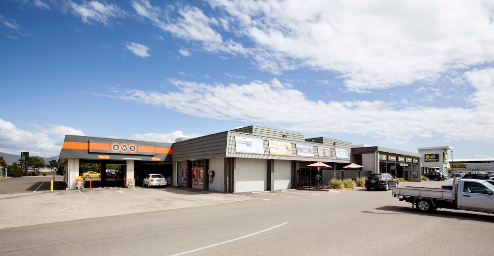Dalrymple Hotel 3/67