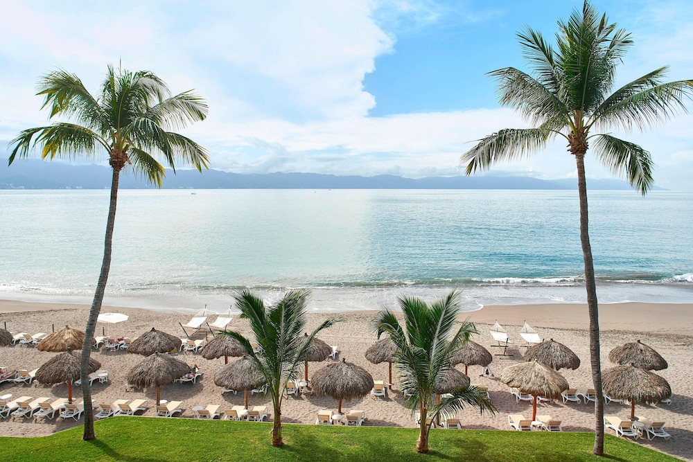 Marriott Puerto Vallarta Resort and Spa (ex Casa Magna Marriott Puerto Vallarta Resort and Spa) 24/60