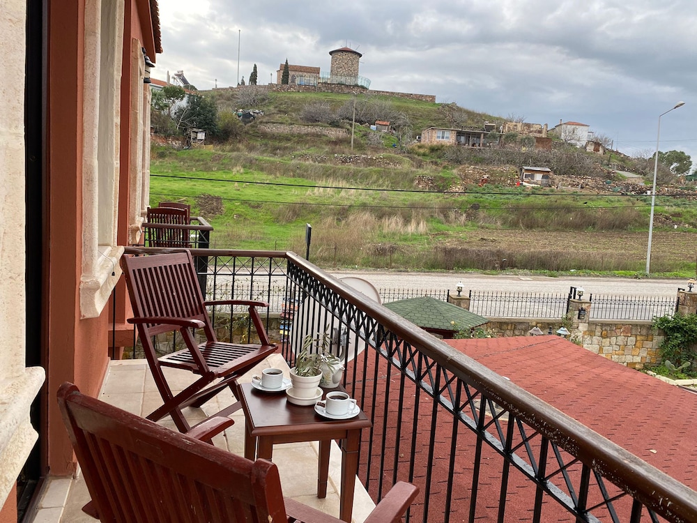 Hotel Alya 48/50