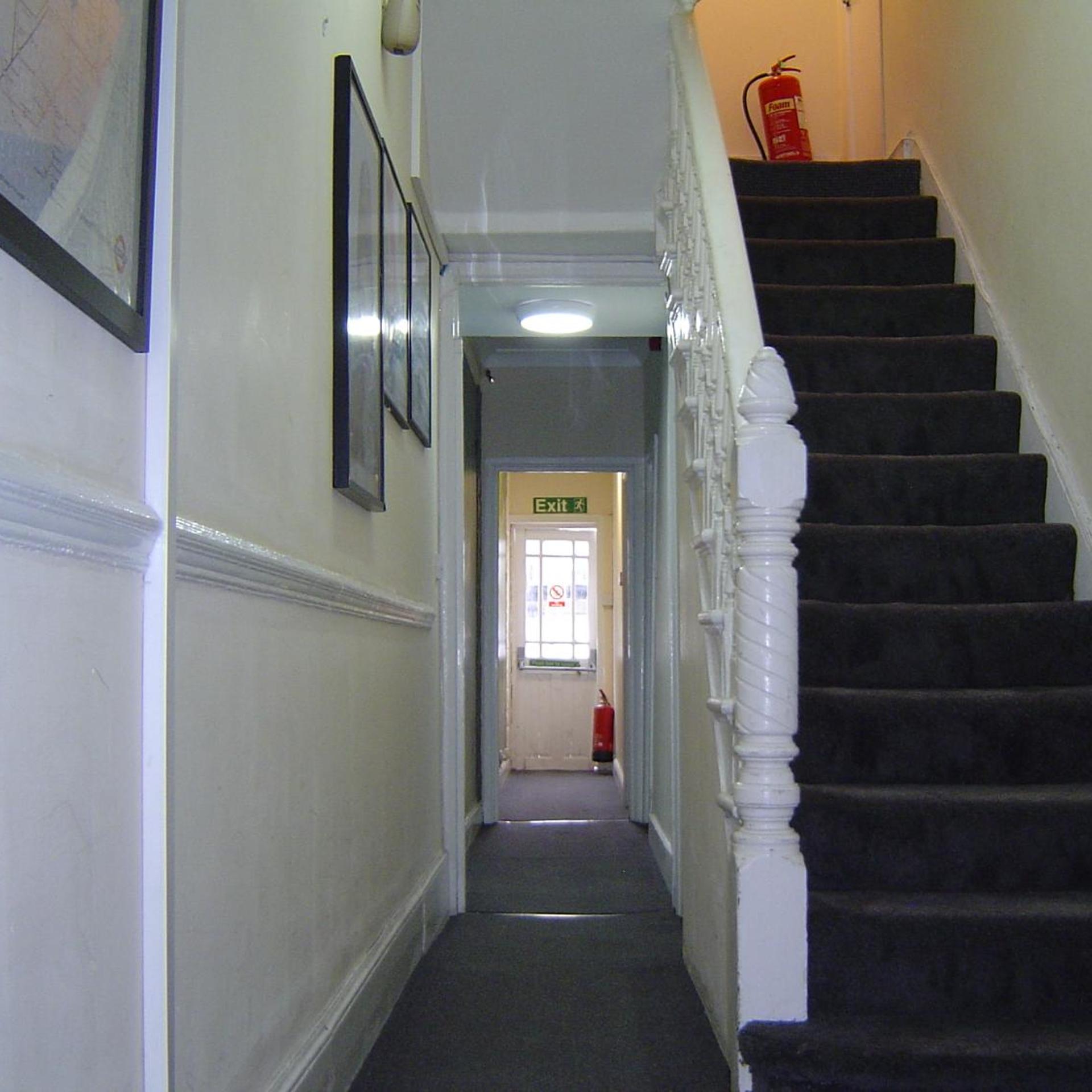Oyo Stratford Hotel 35/58