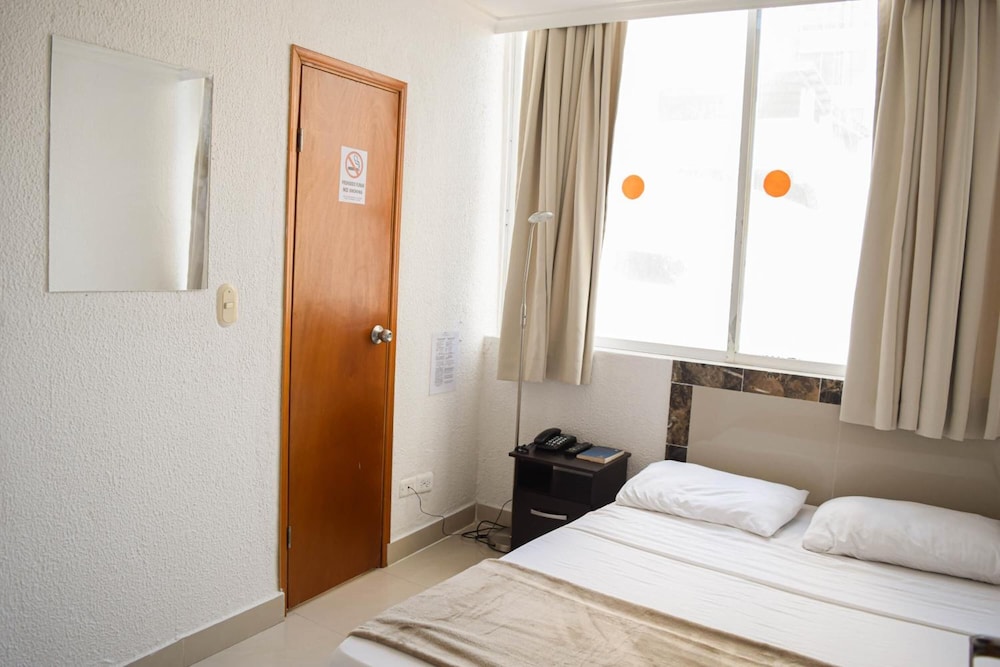 Hotel Cartagena Premium 4/28