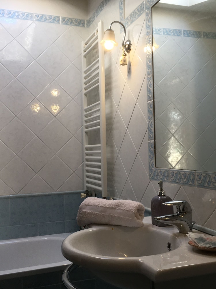 Jfk B & B 29/31