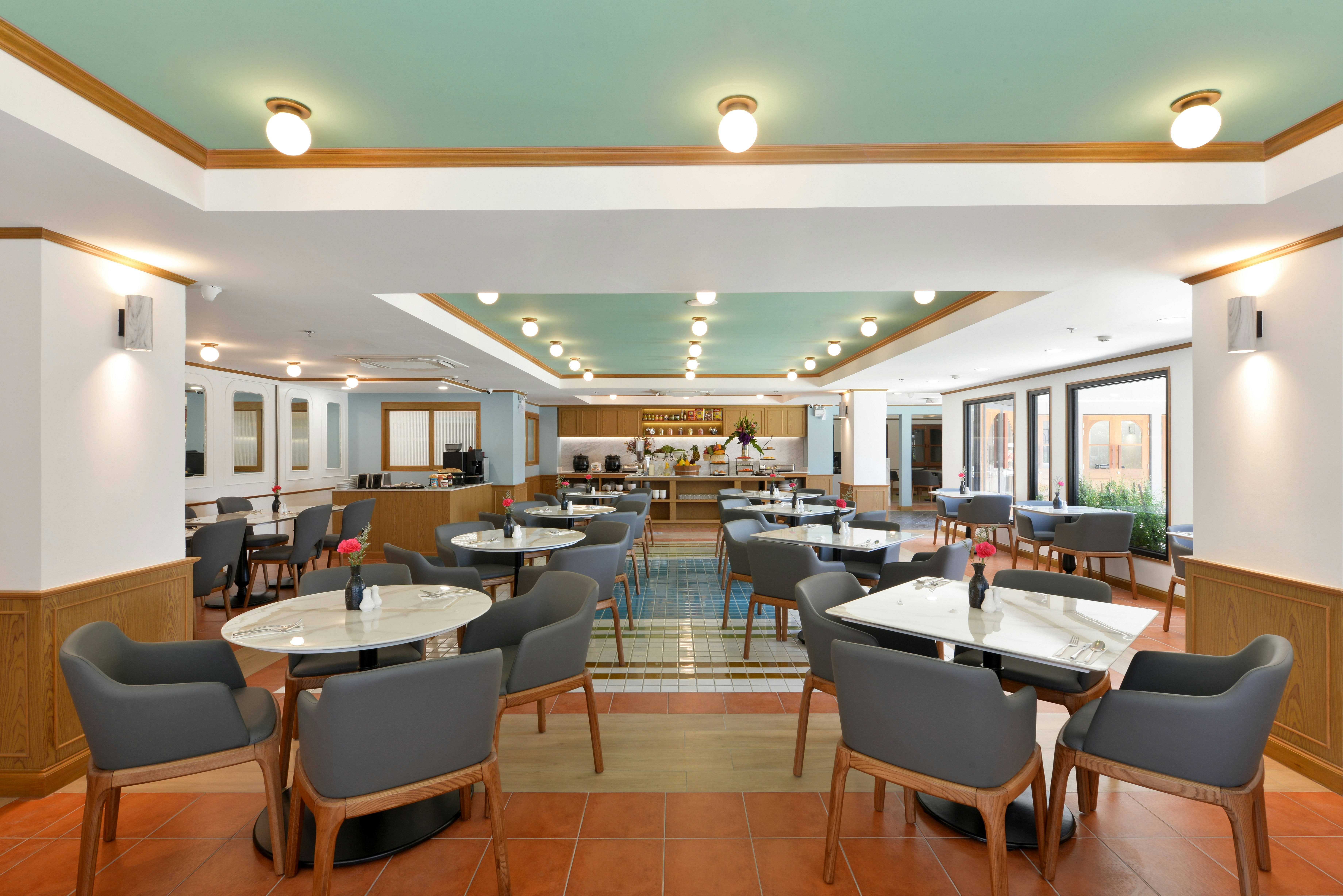 Oakwood Hotel and Residence Bangkok 36/57