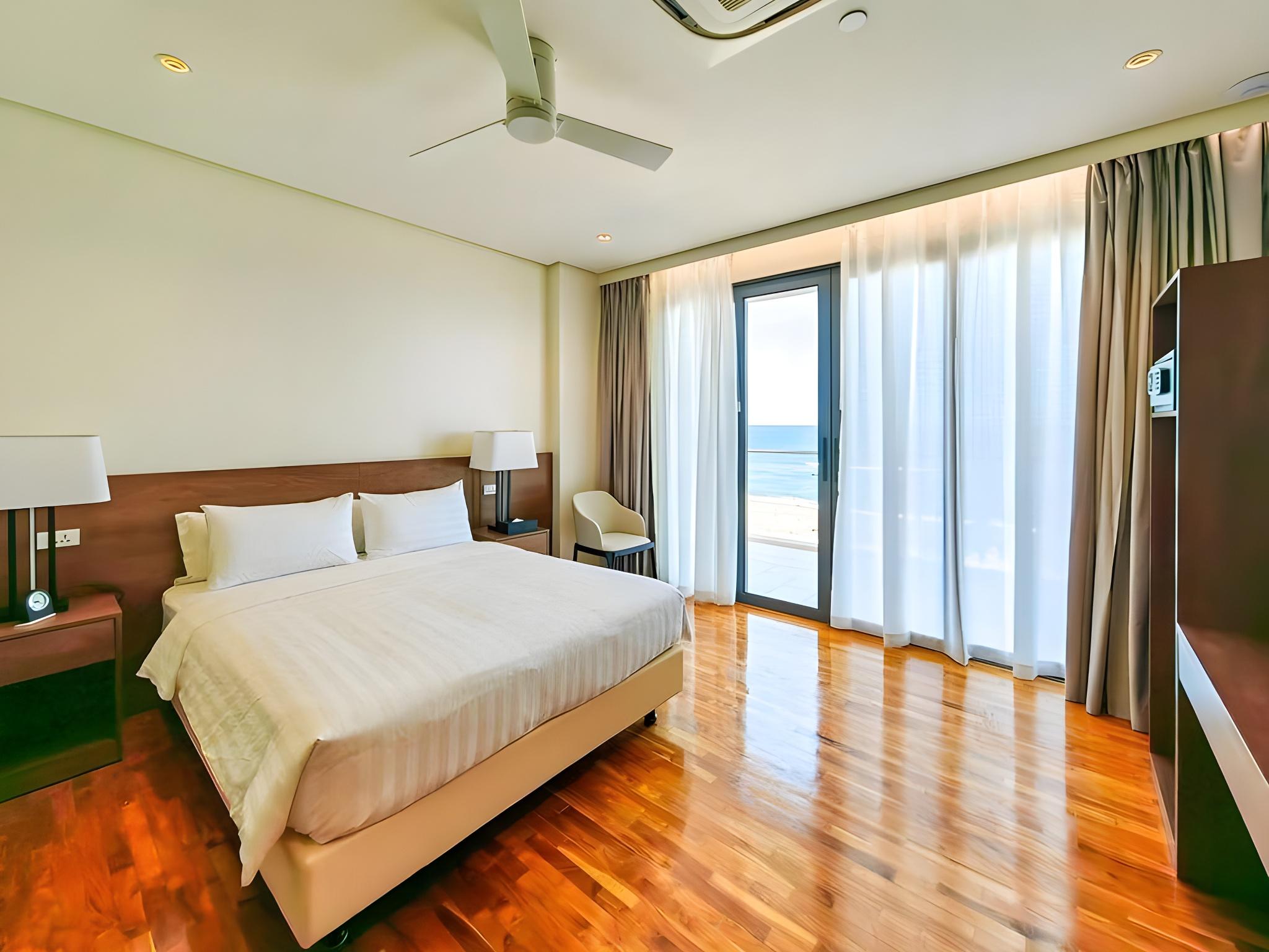 Premier, Suite, New Building