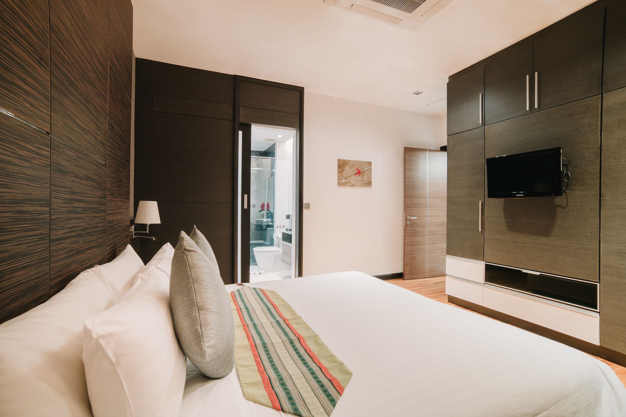 rooms