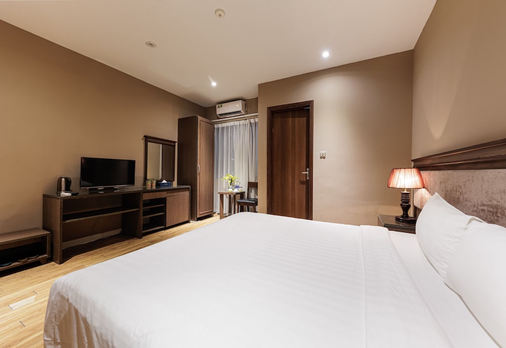 SUPERIOR, DOUBLE BED