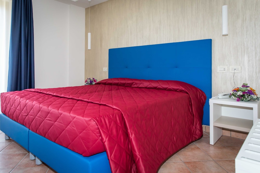 Hotel Martino 7/36