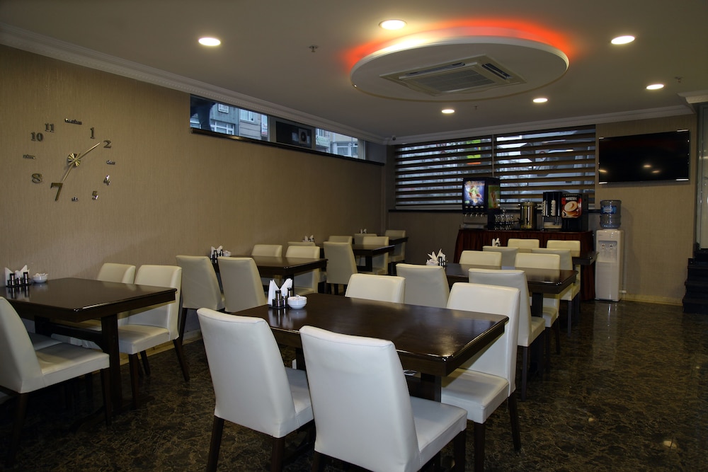 Oguzhan Hotel 34/50