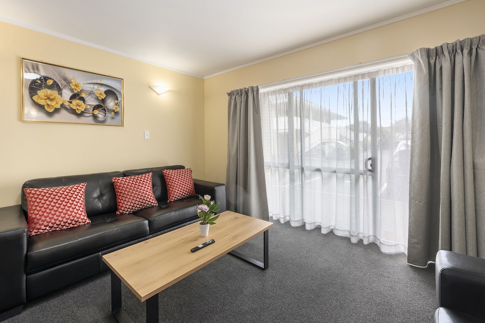 Fenton Court Motel 40/60
