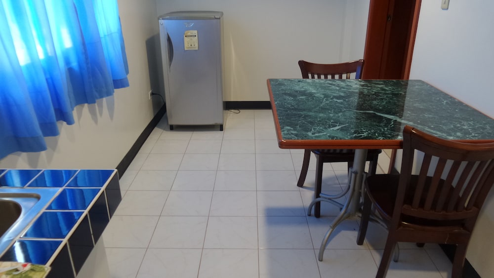 S&C Hotel Suites & Apartments 19/29