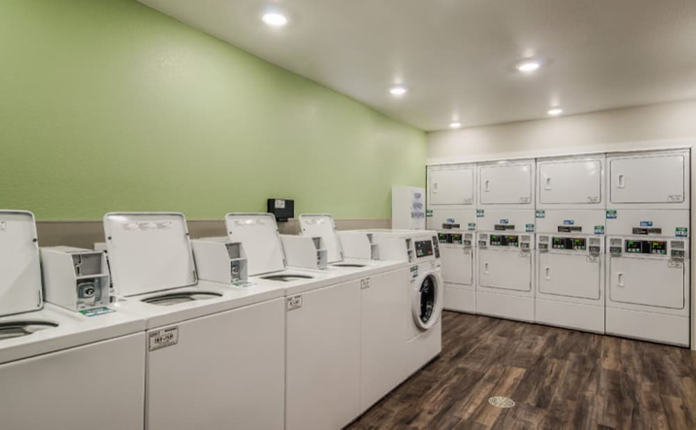 WoodSpring Suites Bluffdale Salt Lake City 25/36