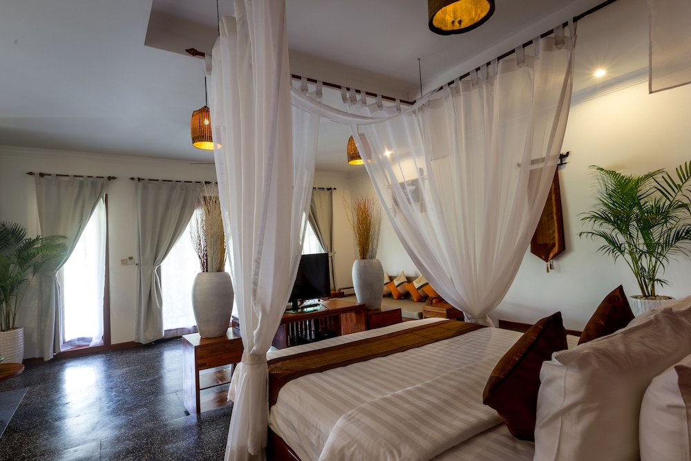 La Riviere D Angkor Resort 12/75