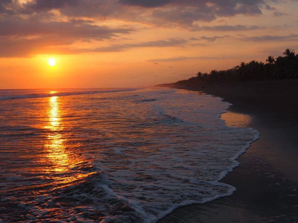 Cocomar Beachfront Hotel Island Resort 58/65