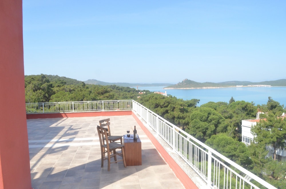 Tunc Otel 23/50