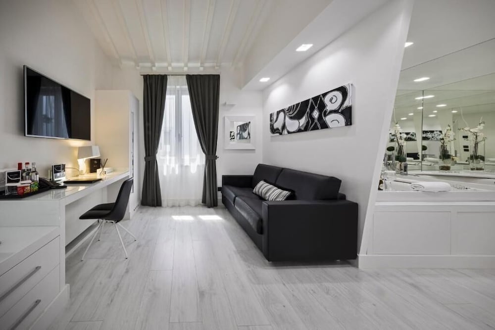 LHP Hotel River and Spa 24/69