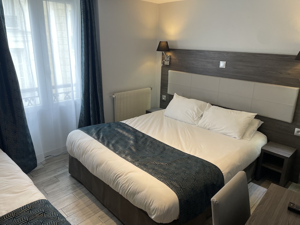 Marys Hotel Republique 28/60