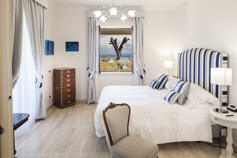 Albergo San Montano 24/54