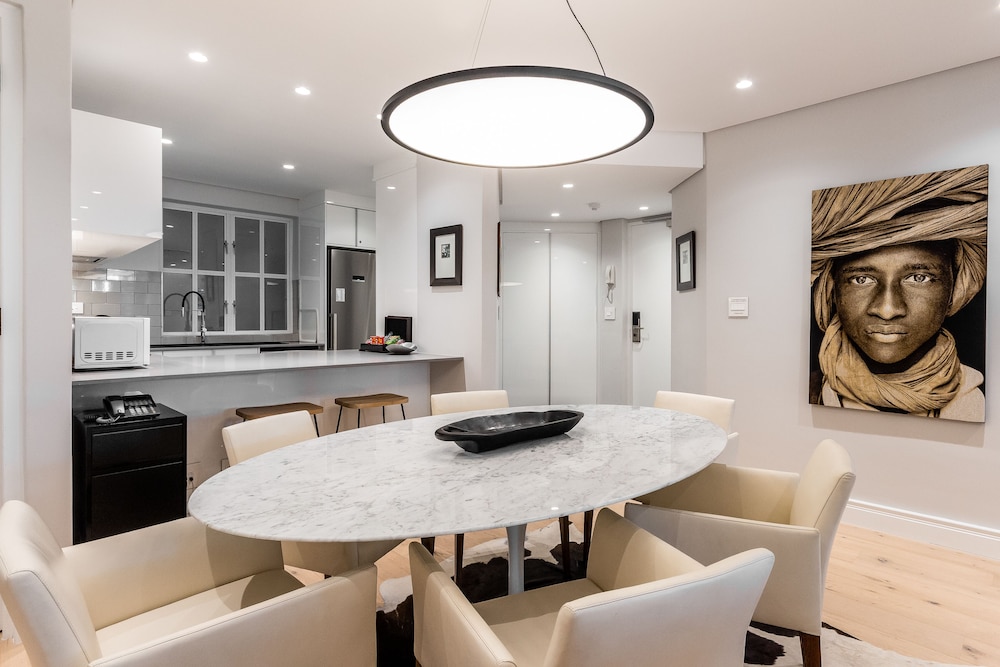 Romney Park All Suite Hotel And Spa 56/74