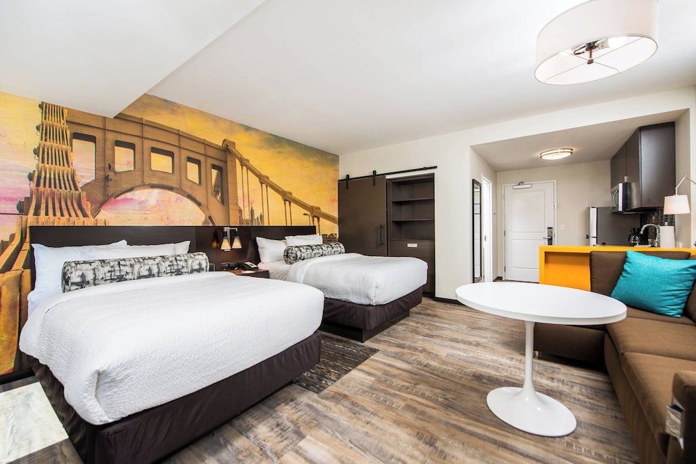 studio, 2 double beds