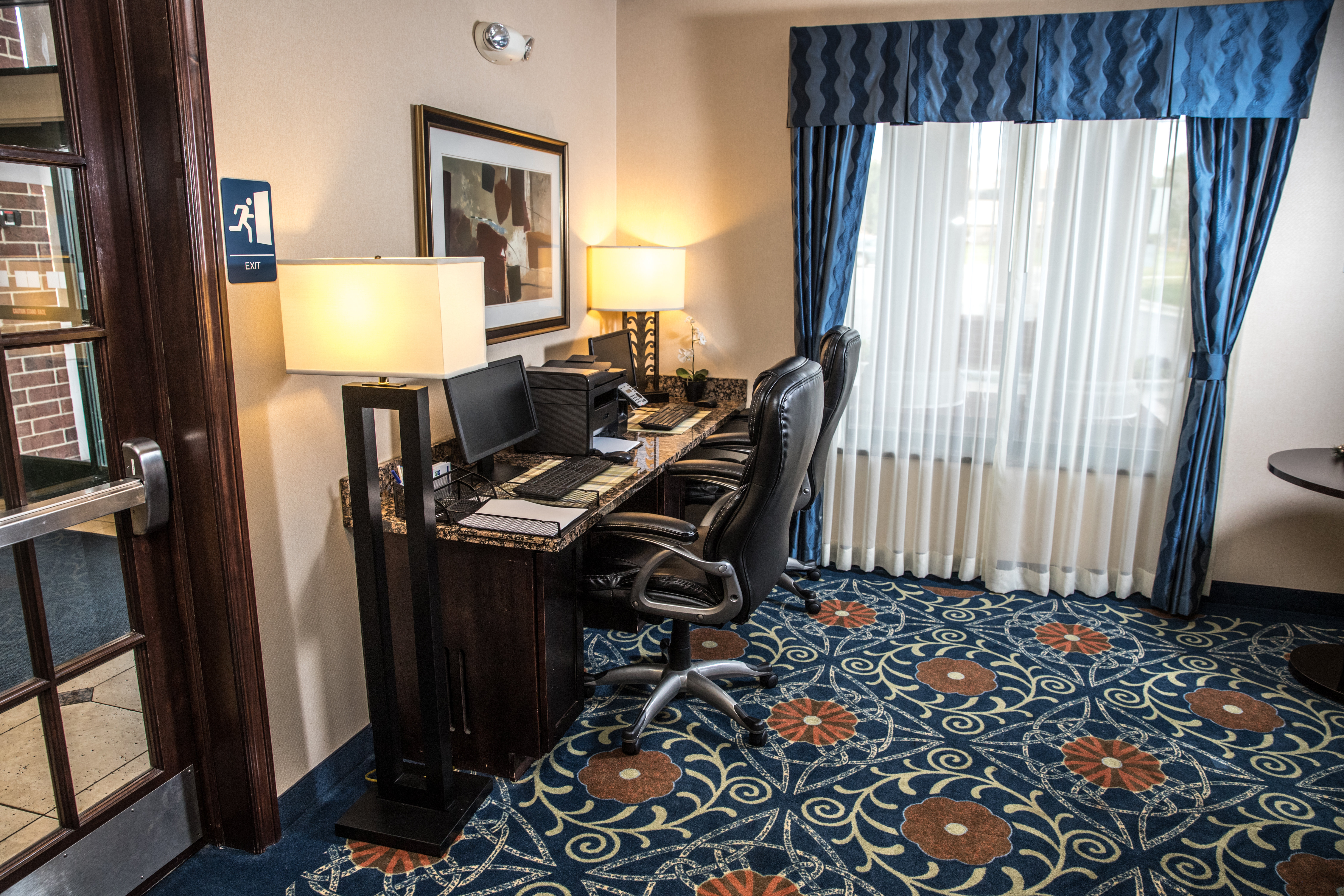 Holiday Inn Express Hotel & Suites Detroit-Novi 65/69