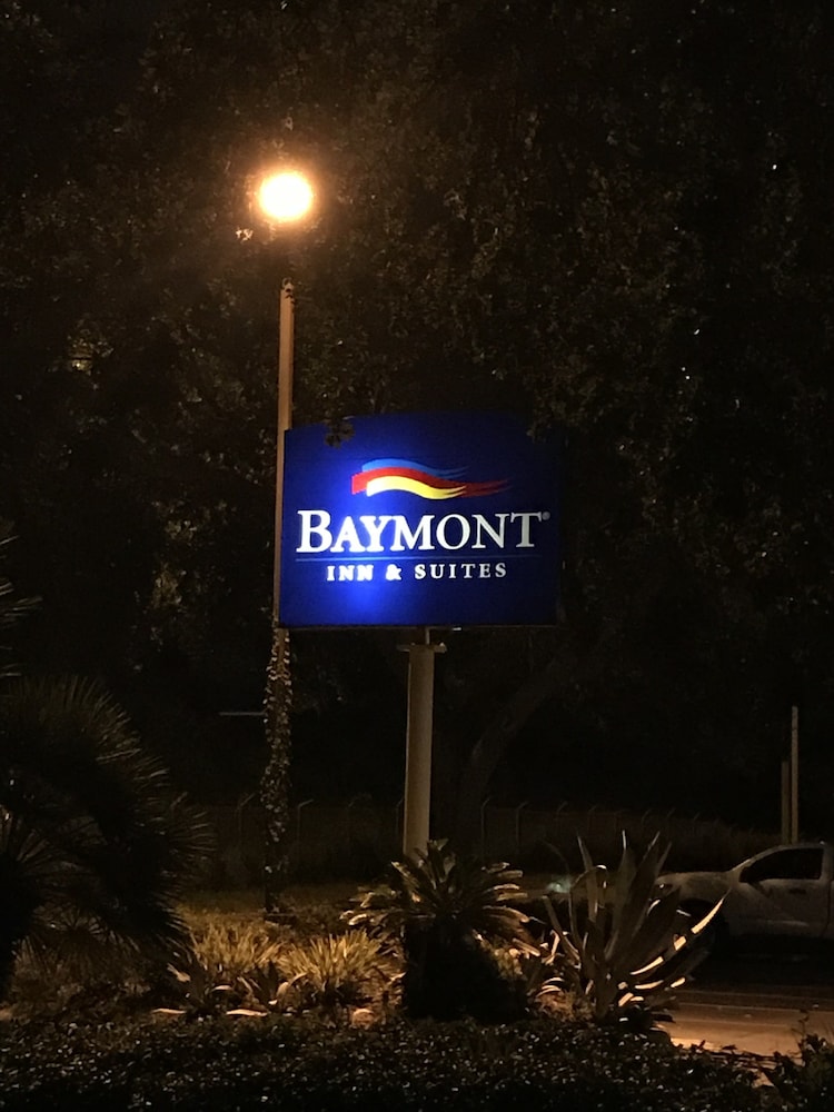 Baymont By Wyndham Gainesville I-75 3/46