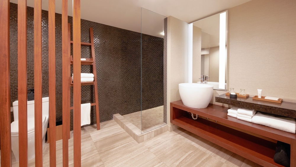 NOBU Las Vegas - A Caesars Rewards Destination 14/70