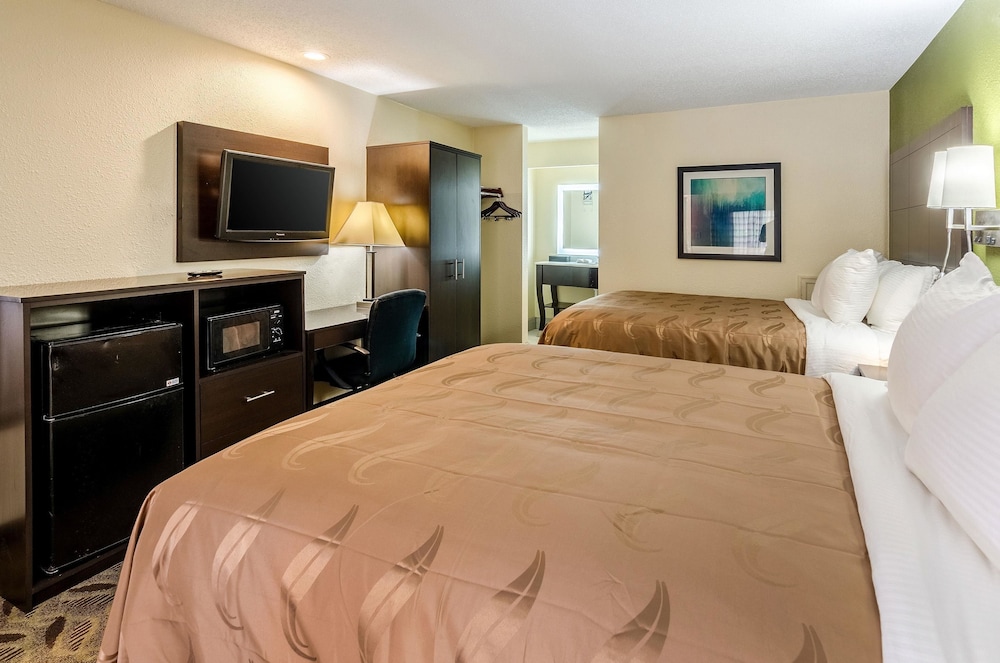 Quality Inn Tanglewood 19/50