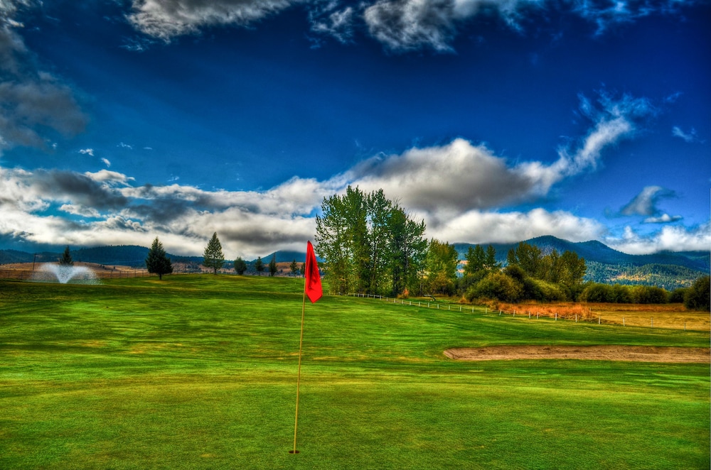 Fairmont Hot Springs Resort 25/54