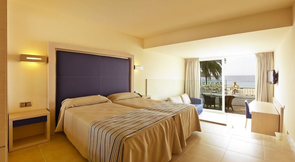 Flamboyan Caribe Hotel & Spa 12/42