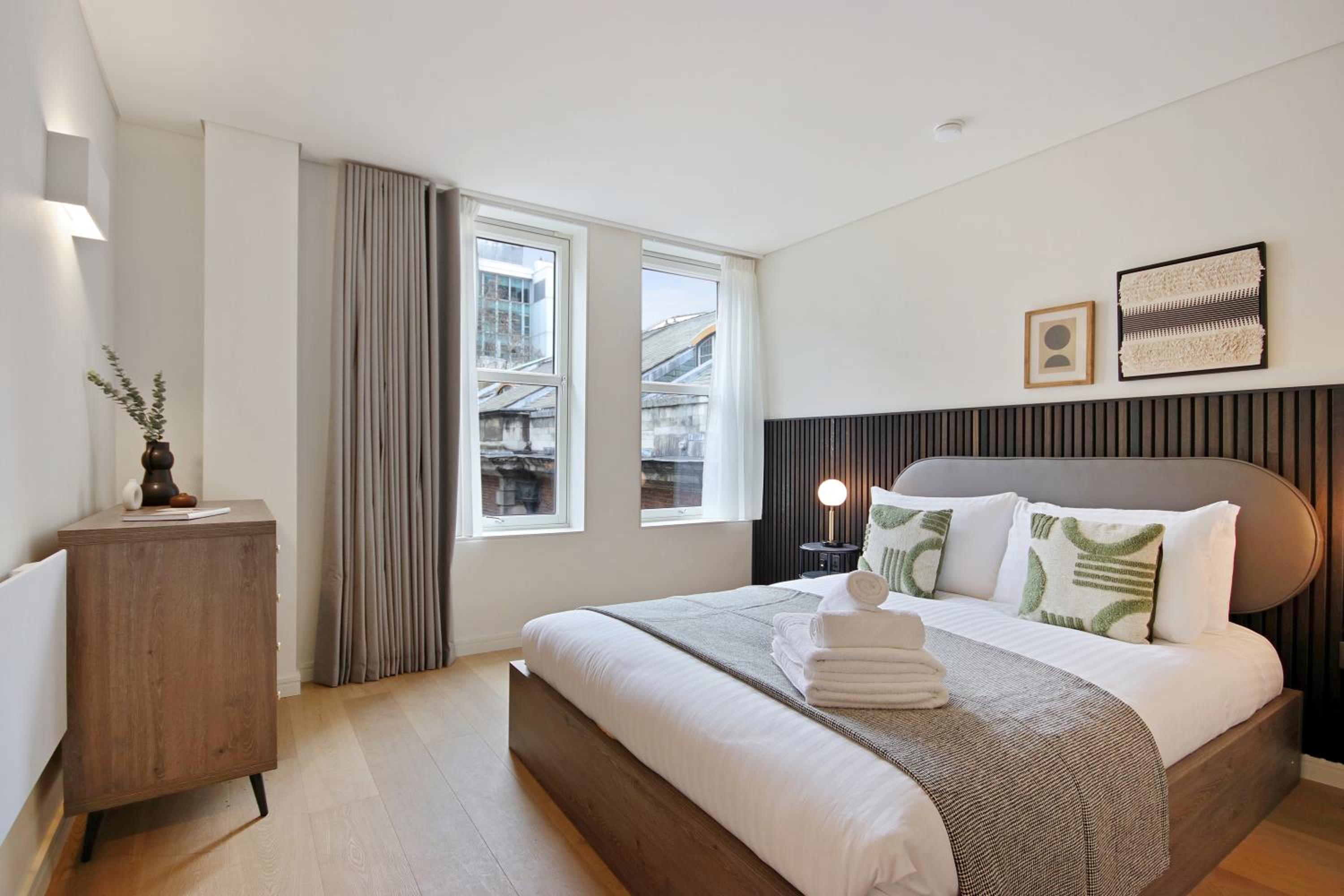 Bow Lane by Aeria Apartments 11/26