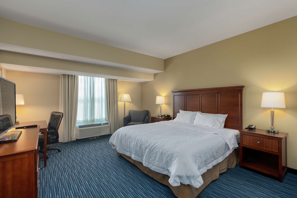 Hampton Inn And Suites Owensboro Downtown Waterfront 13/43