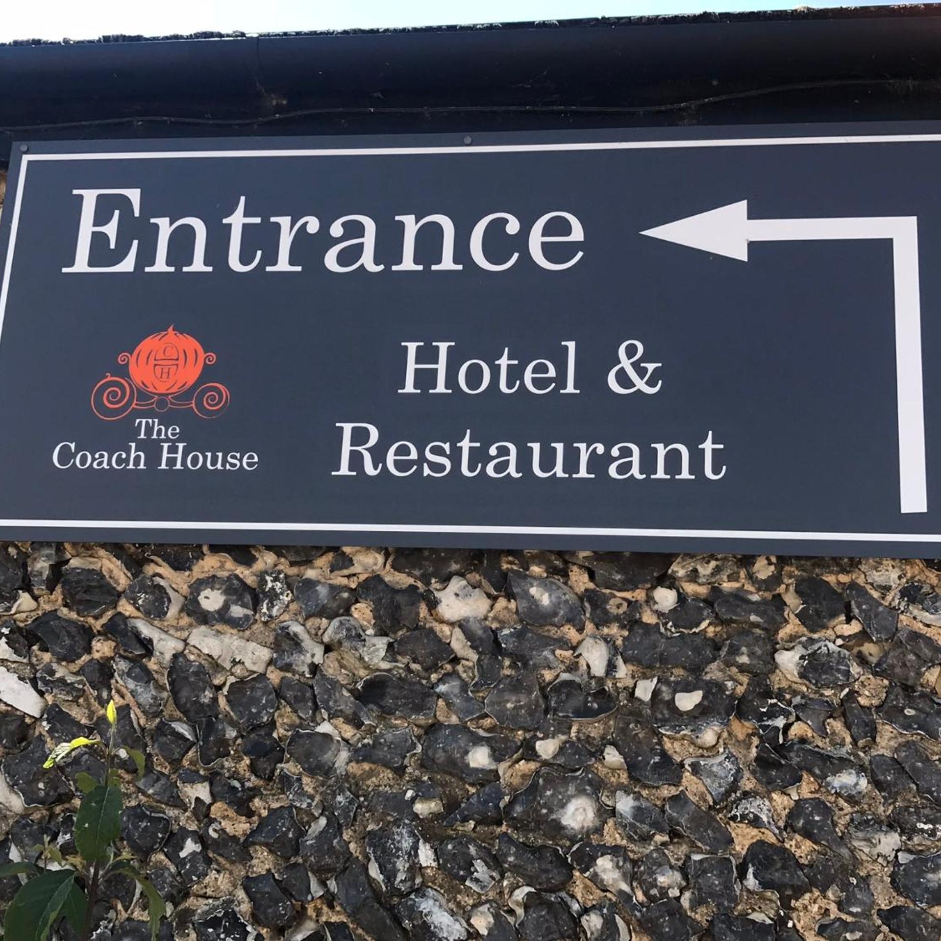Coach House Hotel 1/60