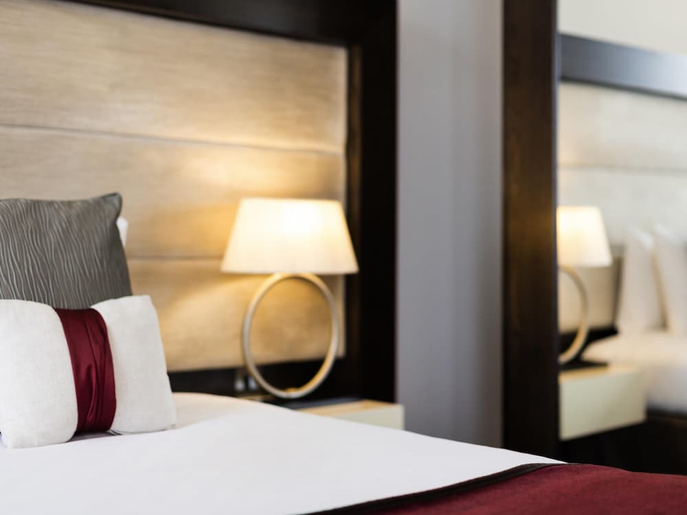 Mercure Aberdeen Caledonian Hotel 16/39