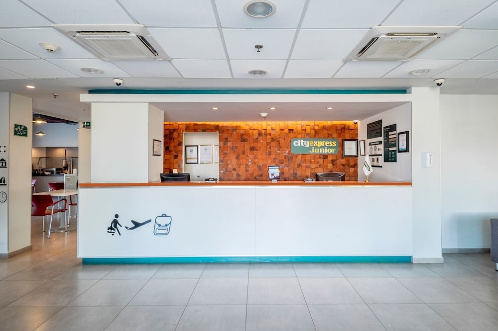 City Express Junior by Marriott Merida Altabrisa 8/47