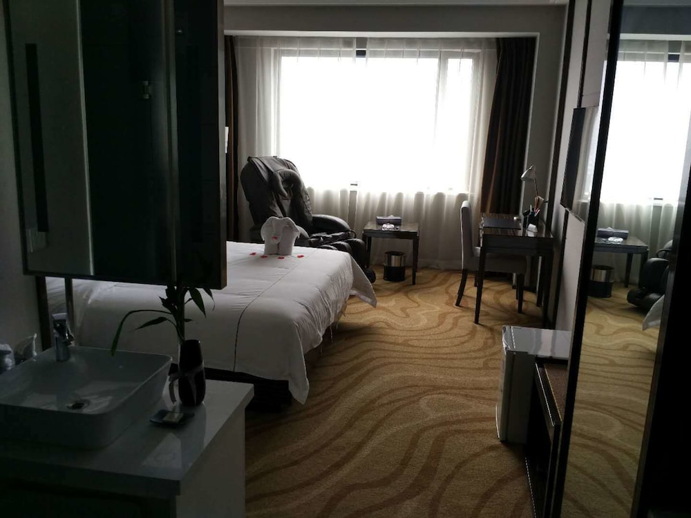 Luoyang Yihe Hotel 9/17