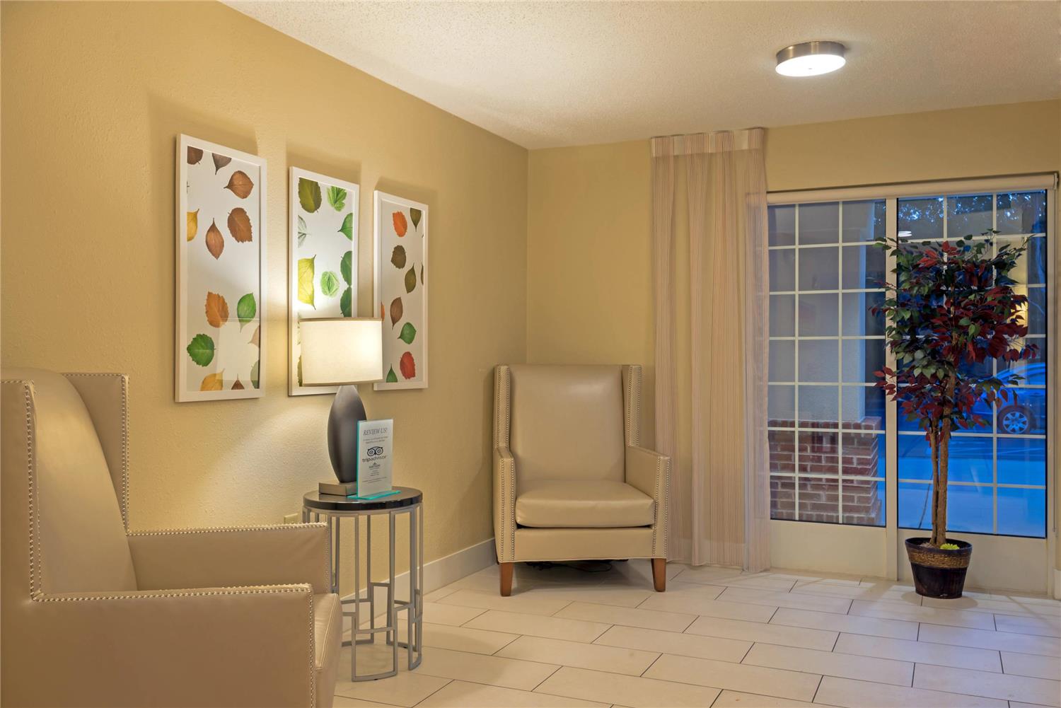MainStay Suites Raleigh - Cary 3/4