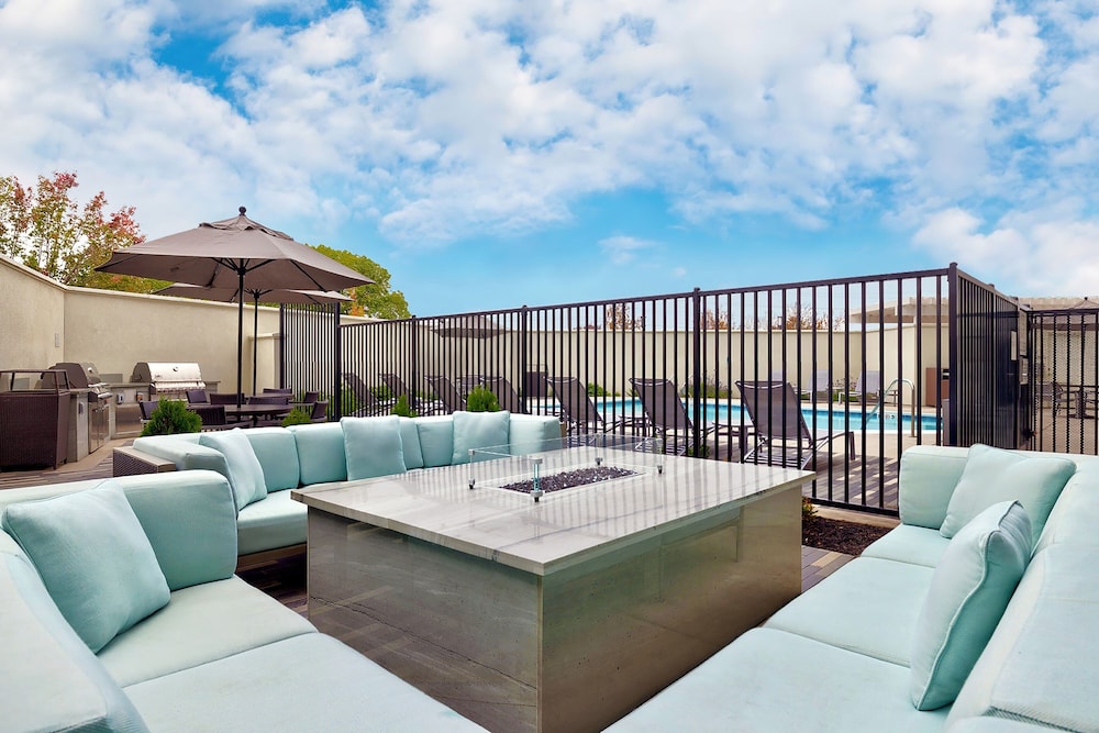 TownePlace Suites by Marriott Sacramento Elk Grove 12/24