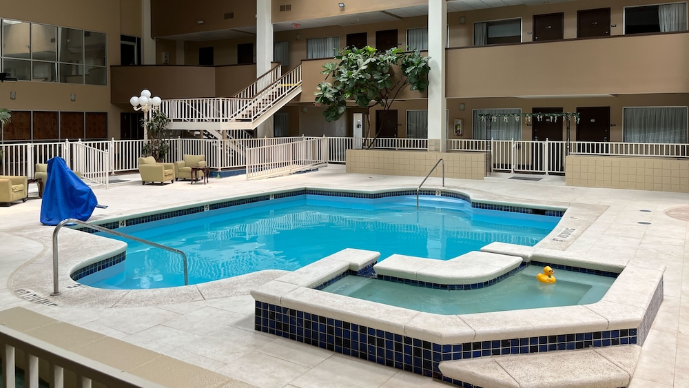 Motel6 Snyder, TX 53/59